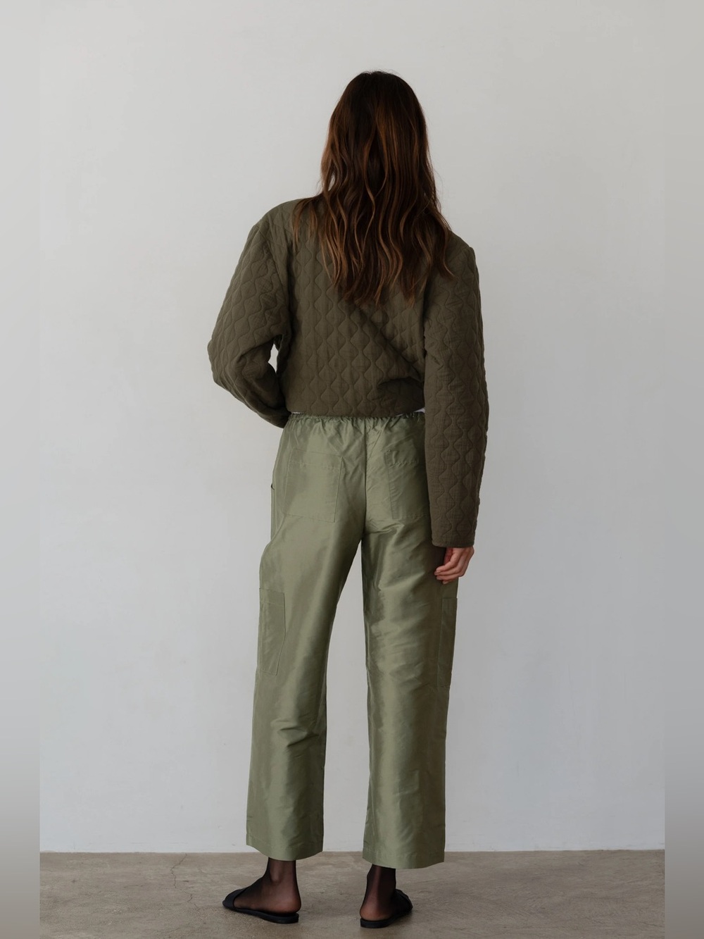 *SOLD* NWT DONNI Taffeta cargo pants in oregano - Picture 2 of 8